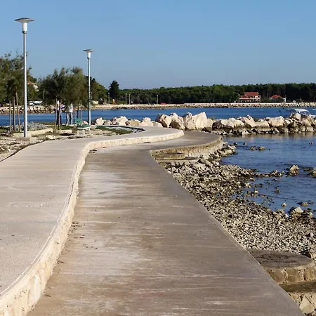 Apartmán Family-friendly With Swimming Pool Privlaka, Zadar - 12922 *