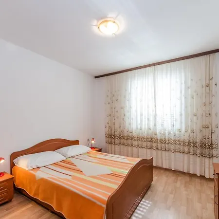 Family-friendly With Swimming Pool Privlaka, Zadar - 12922 Apartmán