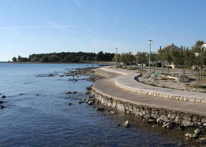 Family-friendly With Swimming Pool Privlaka, Zadar - 12922 Privlaka (Zadar)