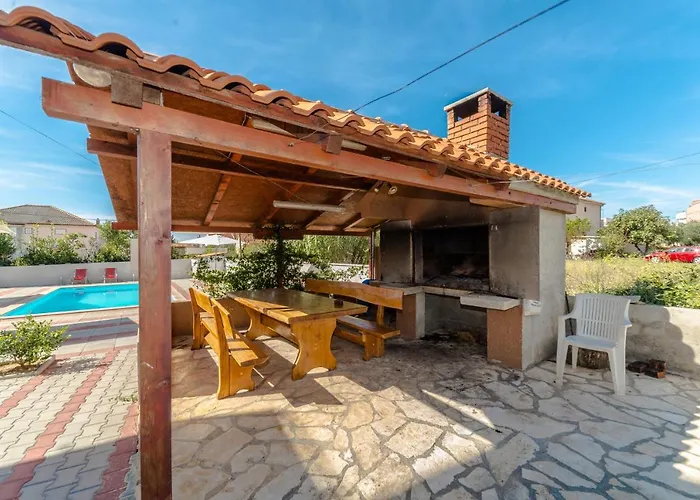 Apartment Family-friendly With Swimming Pool Privlaka, Zadar - 12922 Privlaka (Zadar)