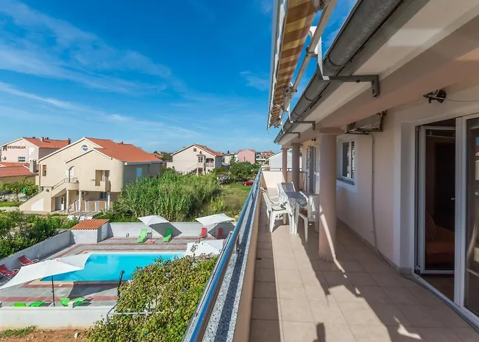 Family-friendly With Swimming Pool Privlaka, Zadar - 12922 Apartment Privlaka (Zadar)
