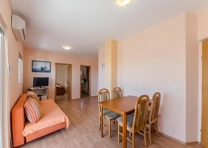 Family-friendly With Swimming Pool Privlaka, Zadar - 12922