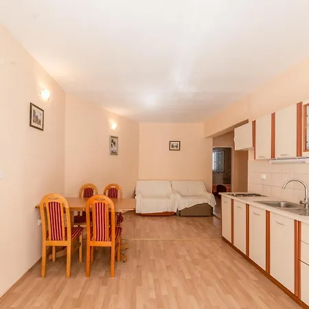 Family-friendly With Swimming Pool Privlaka, Zadar - 12922