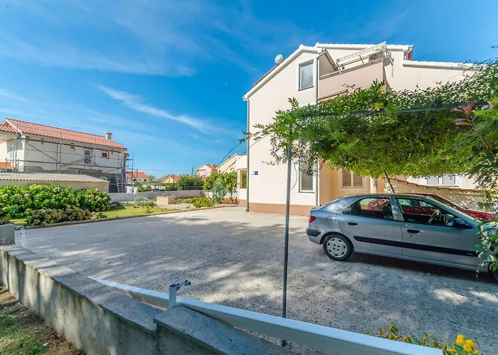 Family-friendly With Swimming Pool Privlaka, Zadar - 12922